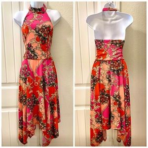 VENUS BACKLESS HALTER DRESS SIZE M